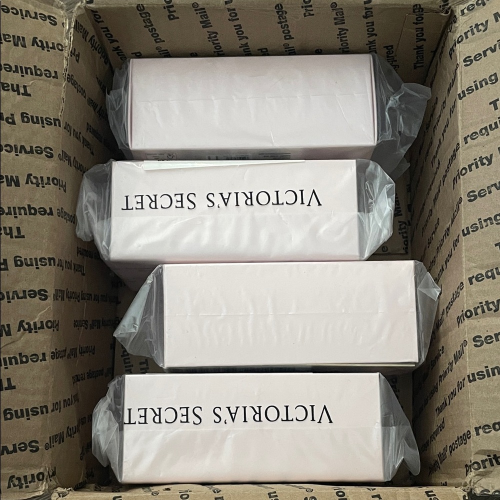 Victoria's Secret Scrunchies Soft Pink Box Collection